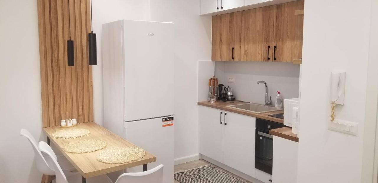 White Apartment Tirana Zewnętrze zdjęcie