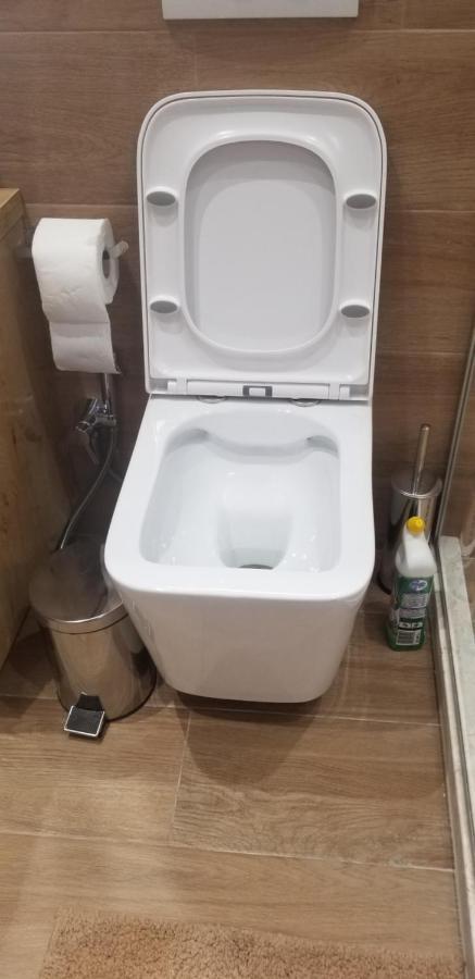 White Apartment Tirana Zewnętrze zdjęcie